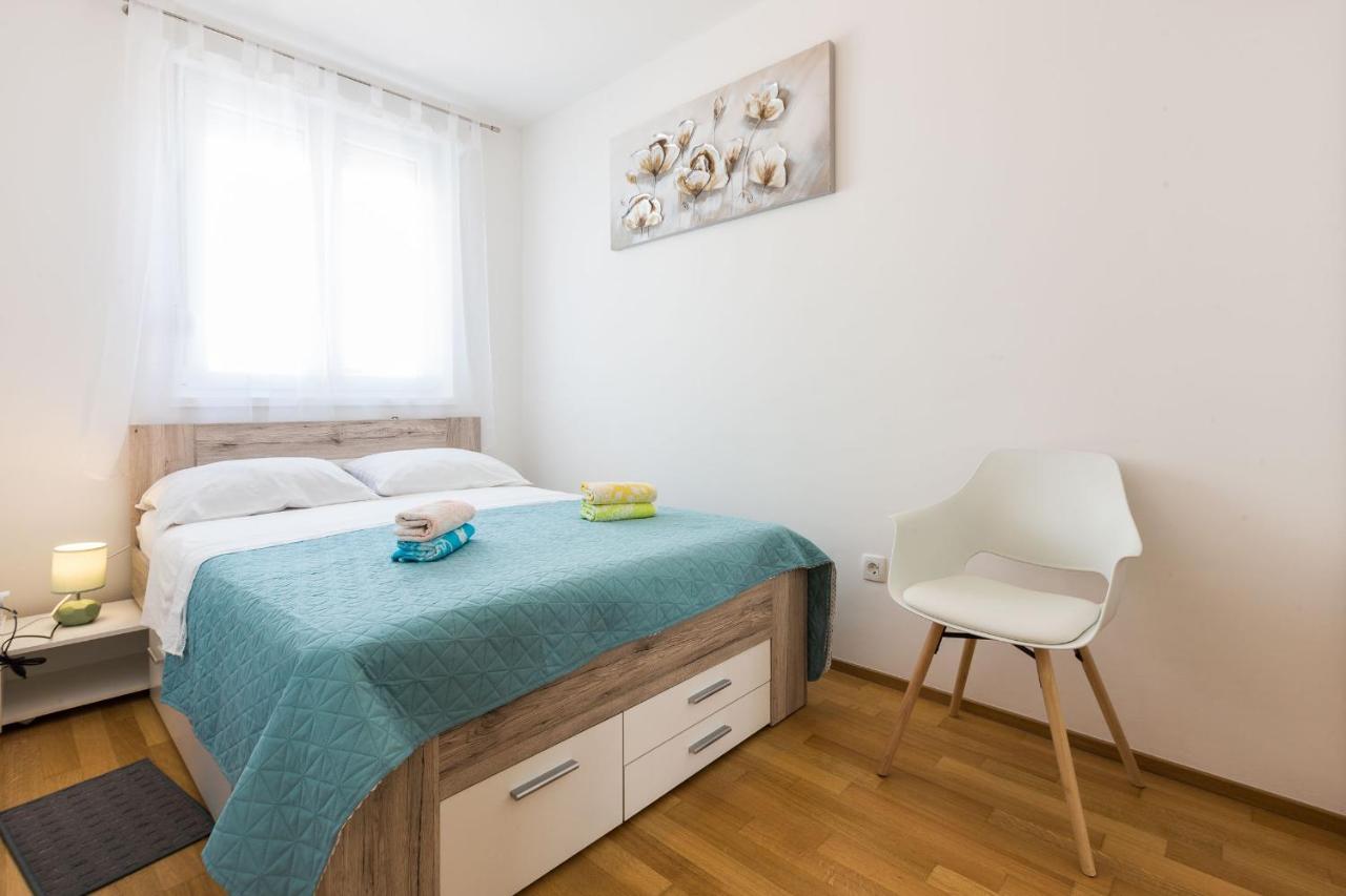 Tanja Modern With Balcony And Parking Garage Zadar